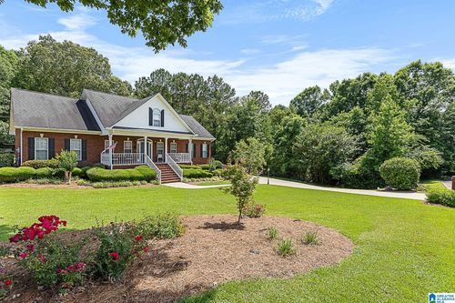 6668 Post Oak Dr, HUEYTOWN, AL, 35023-8418 | Card Image