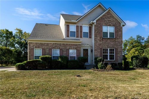 3515 Queen Victoria Ct, Beavercreek, OH, 45431-5707 | Card Image
