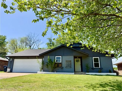 1604 S 23rd St, Rogers, AR, 72758-5634 | Card Image