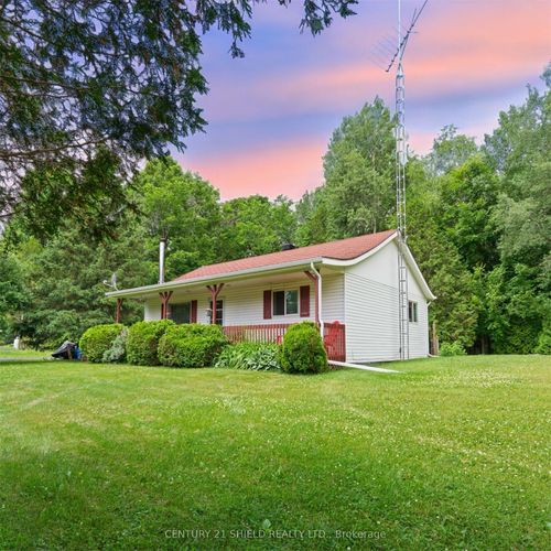 3842 Lakeside Dr, North Lancaster, ON, K0C1Z0 | Card Image