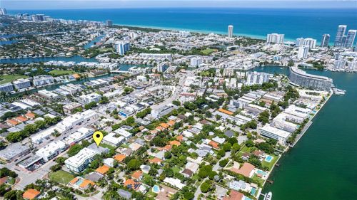 3-1208 71st St, Miami Beach, FL, 33141-3677 | Card Image