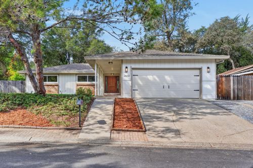 2694 King Edward Dr, El Dorado Hills, CA, 95762-4133 | Card Image