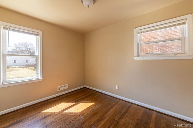620 Arlington St, House other with 3 bedrooms, 1 bathrooms and null parking in Inkster MI | Image 11