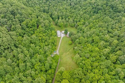 938 Riley Creek Rd, Whitleyville, TN, 38588-7017 | Card Image