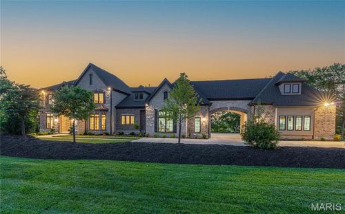 35 TBB Grand Meridien Court, Wildwood, MO, 63005 | Card Image