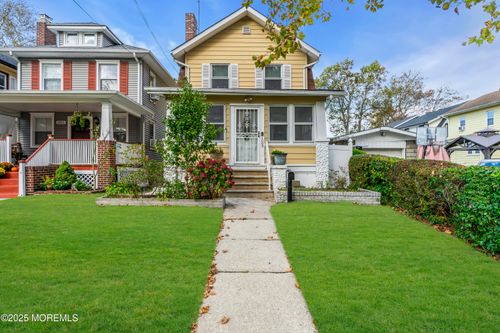 1009 3rd Ave, Asbury Park, NJ, 07712-5805 | Card Image