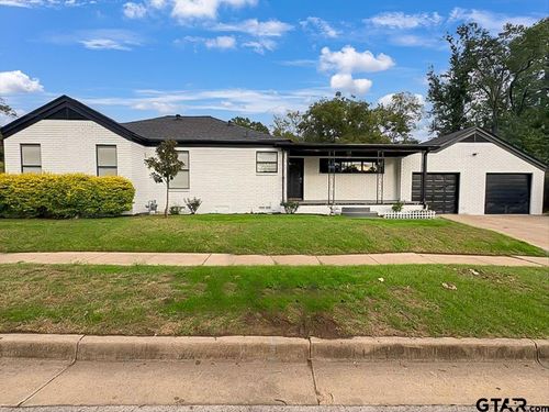 1020 W Morris St, Tyler, TX, 75702-4242 | Card Image