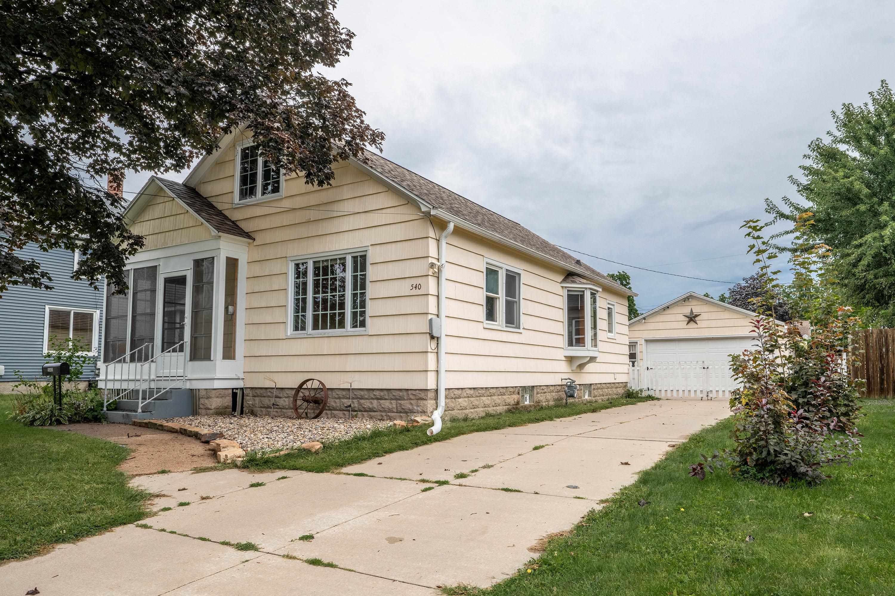 13th Ave, Wisconsin Rapids, WI 54495
