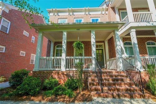 685 Brennan Dr, Decatur, GA, 30033-5310 | Card Image