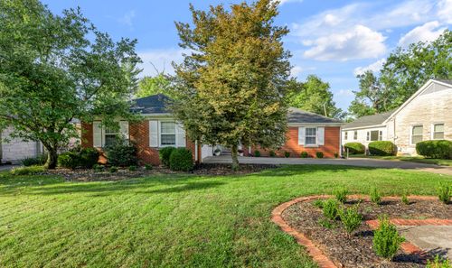 1820 Richmond Rd, Lexington, KY, 40502-1202 | Card Image