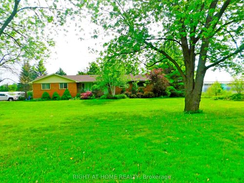 2492 Highway 24, Waterford, ON, N0E1Y0 | Card Image