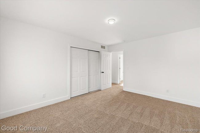 30-494 Bloomfield Ave-30.jpg | Image 14