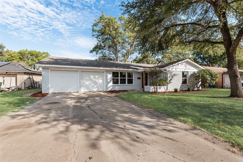 5017 Sabelle Ln, Haltom City, TX, 76117-2340 | Card Image