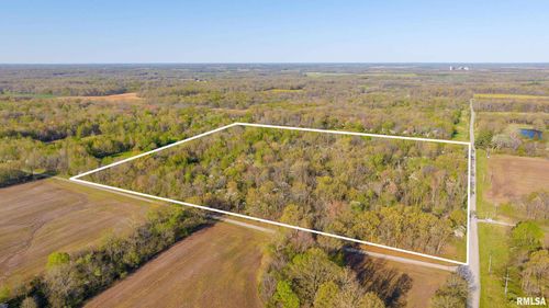 000 850e, Macedonia, IL, 62860 | Card Image