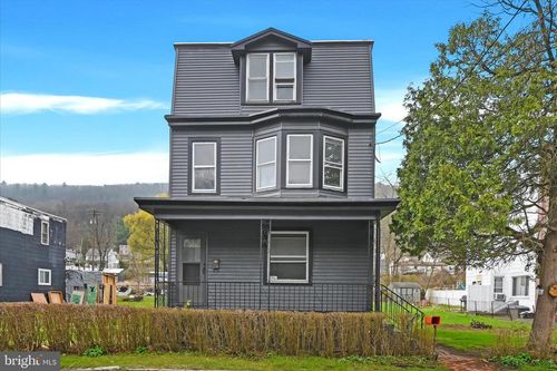 26 Main St, PORT CARBON, PA, 17965-1608 | Card Image