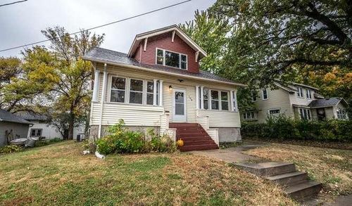 708 8th St Se, Waseca, MN, 56093-3933 | Card Image