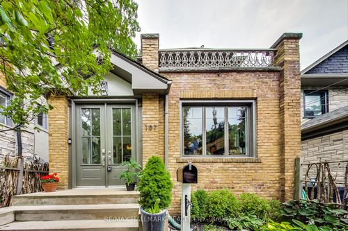 107 Neville Park Blvd, Toronto, ON, M4E3P7 | Card Image