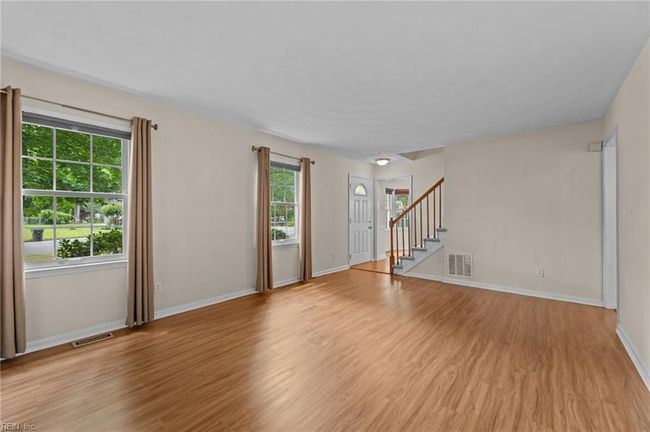 Living Room | Image 5