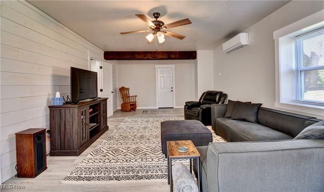 10913 Us Route 62, House other with 5 bedrooms, 2 bathrooms and null parking in Killbuck OH | Image 23