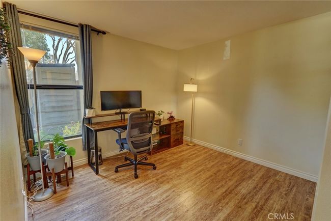 7 - 25712 Le Parc, Condo with 2 bedrooms, 2 bathrooms and 2 parking in Lake Forest CA | Image 22