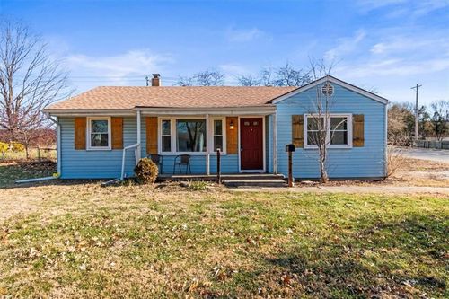 2417 S Ellison Way, Independence, MO, 64055-2013 | Card Image