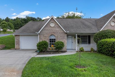 10002 Bellflower Way, House other with 3 bedrooms, 2 bathrooms and null parking in Knoxville TN | Image 1