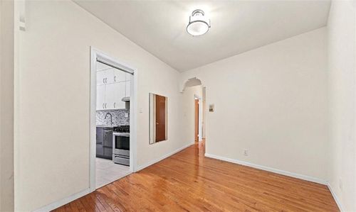 apt-2e-2020 Kings Hwy, Brooklyn, NY, 11229-1464 | Card Image