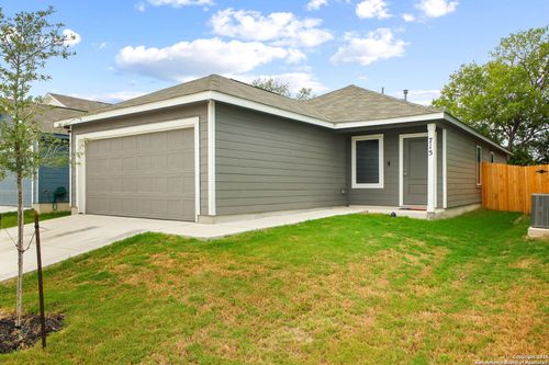 715 Wildcatters Way, San Antonio, TX, 78227-4102 | Card Image
