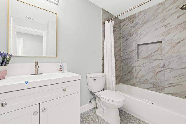 216 River Bluff Ln, Condo with 3 bedrooms, 3 bathrooms and null parking in Royal Palm Beach FL | Image 27