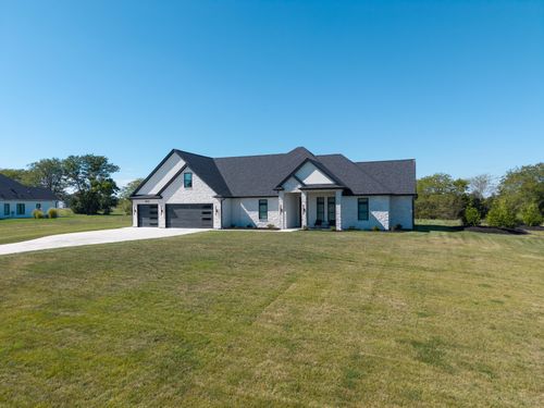 8911 S Lagos Dr, COLUMBIA, MO, 65203-5762 | Card Image