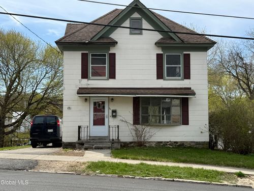 74 Park St, Gloversville, NY, 12078-4518 | Card Image