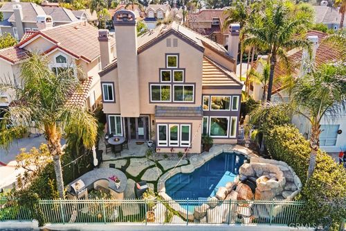21 Summitcrest, Trabuco Canyon, CA, 92679-3410 | Card Image