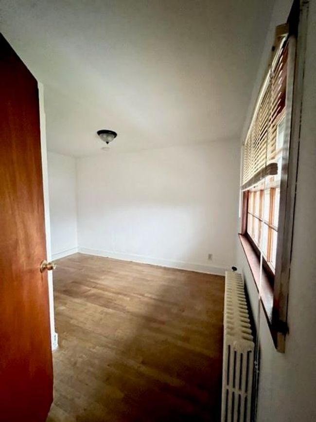 Bedroom | Image 5