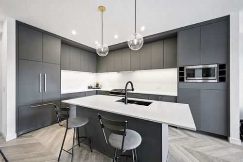 419-4275 Norford Ave Nw, Calgary, AB, T3B6M2 | Card Image