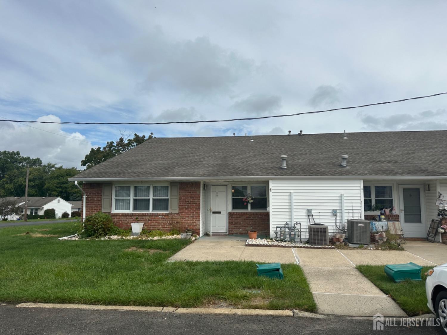 Minnesota Dr, Matawan, NJ 07747