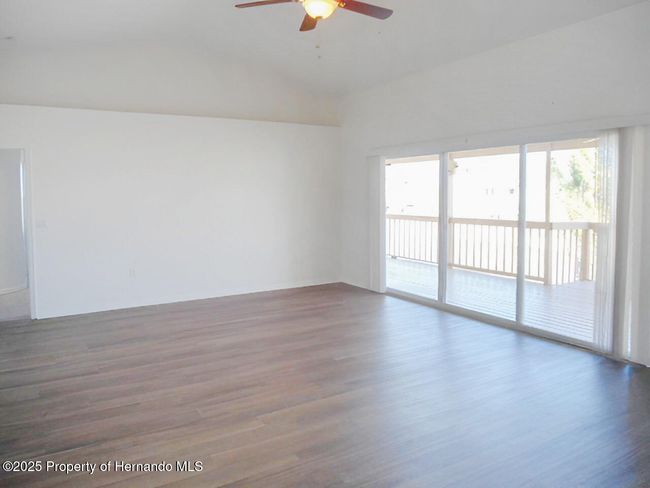 great room | Image 6