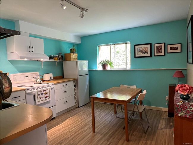 Apartment C | Image 34