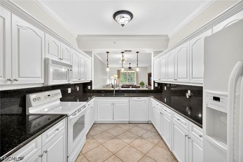 512-8341 Whiskey Preserve Cir, FORT MYERS, FL, 33919-8797 | Card Image