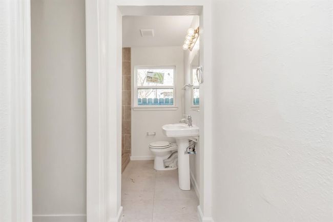 7019 Bonham St, Home with 1 bedrooms, 1 bathrooms and null parking in Houston TX | Image 11