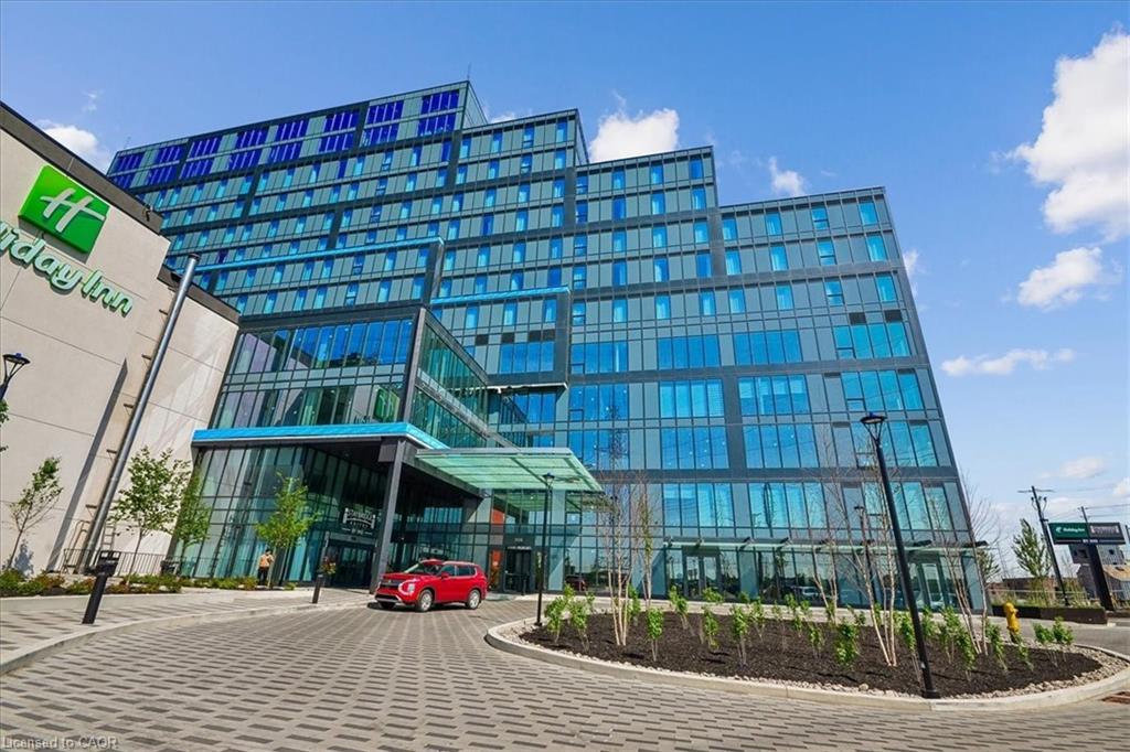 Commercial Sale in Etobicoke 4