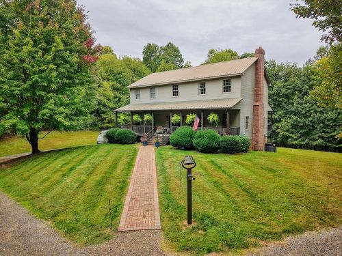 1705 Barberry Rd Se, Floyd, VA, 24091-4199 | Card Image