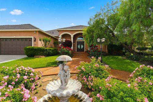 e-1418 Riverview Cir E, Ripon, CA, 95366-9326 | Card Image