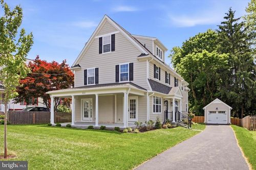 111 Saint Pauls Rd, ARDMORE, PA, 19003-2810 | Card Image