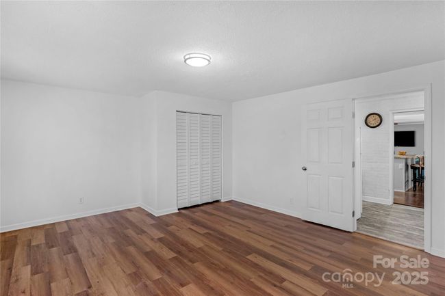 Large 3rd bedroom | Image 28