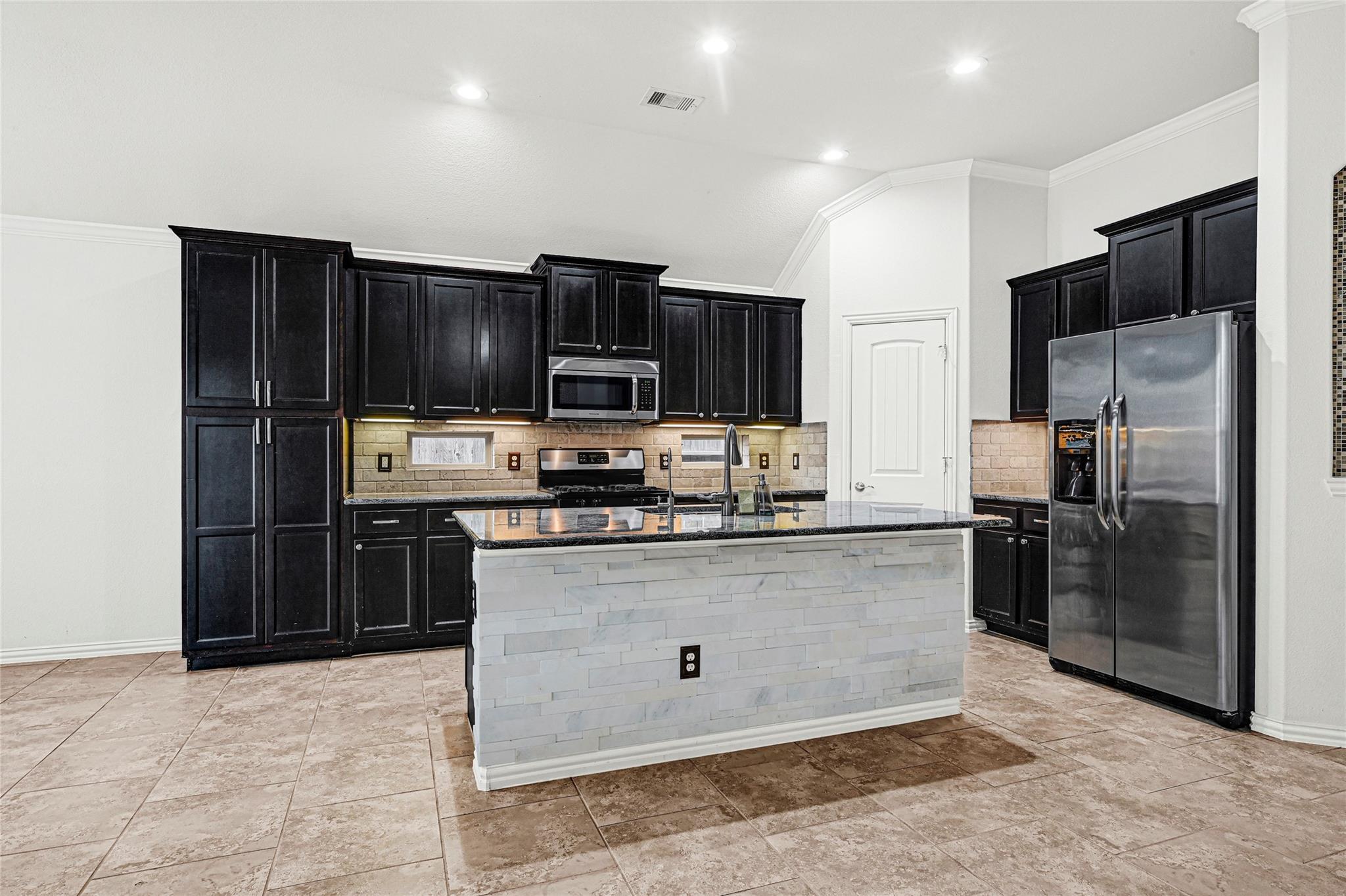 Residential Lease in Richmond 5