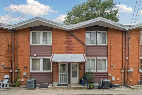 unit-d-1578 Woodland Ave, Des Plaines, IL, 60016-3580 | Card Image