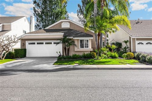 4 Coralwind, Aliso Viejo, CA, 92656-1428 | Card Image