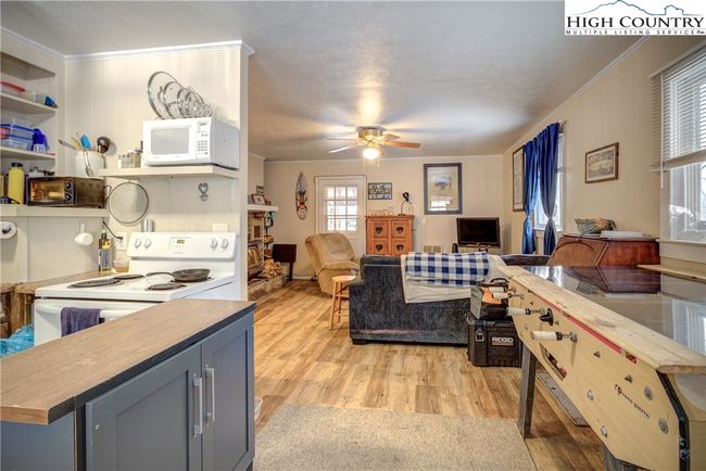 166 Skyland View Dr, House other with 4 bedrooms, 2 bathrooms and null parking in Blowing Rock NC | Image 7
