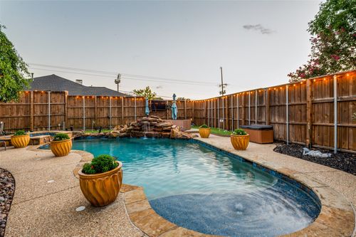 2005 Florence Dr, Plano, TX, 75093-3731 | Card Image