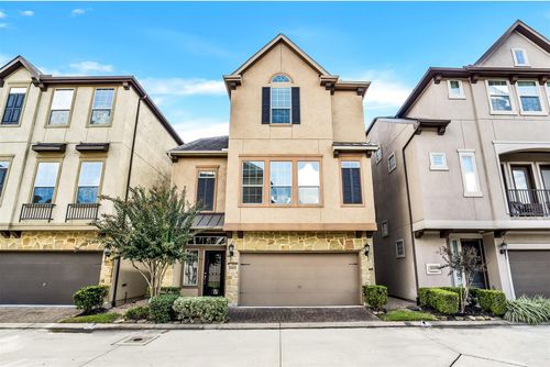 10915 Upland Pass Dr, Houston, TX, 77043-5617 | Card Image